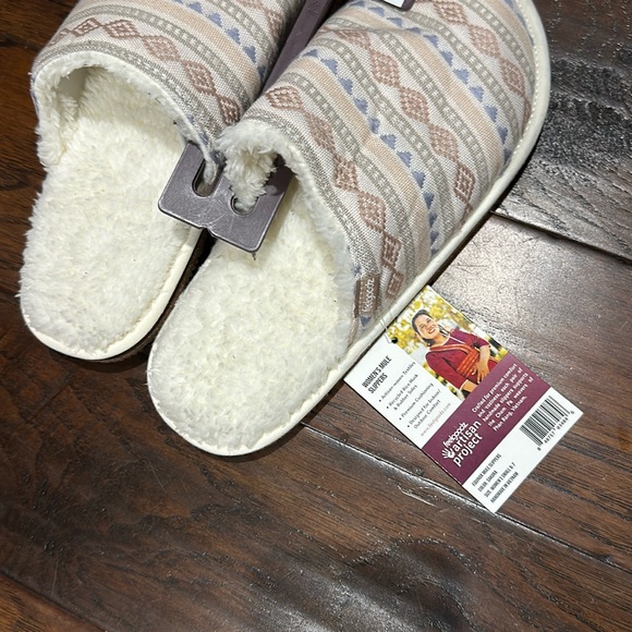 Feelgoodz Women’s Equinox Mule‎ Slipper Sakura NWT Size 6-7 - Picture 7 of 7